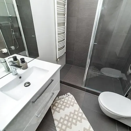 Modern W Albatross Towers * Gdańsk