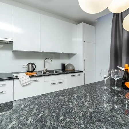 Modern W Albatross Towers * Gdańsk